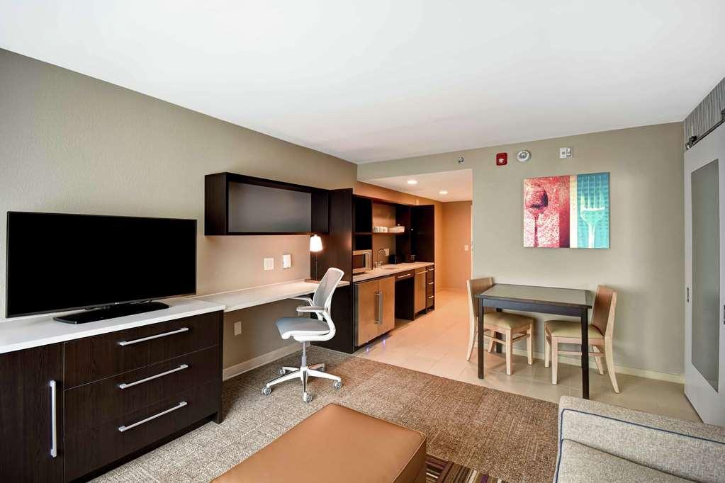 Home2 Suites By Hilton Atlanta Норкрос Номер фото